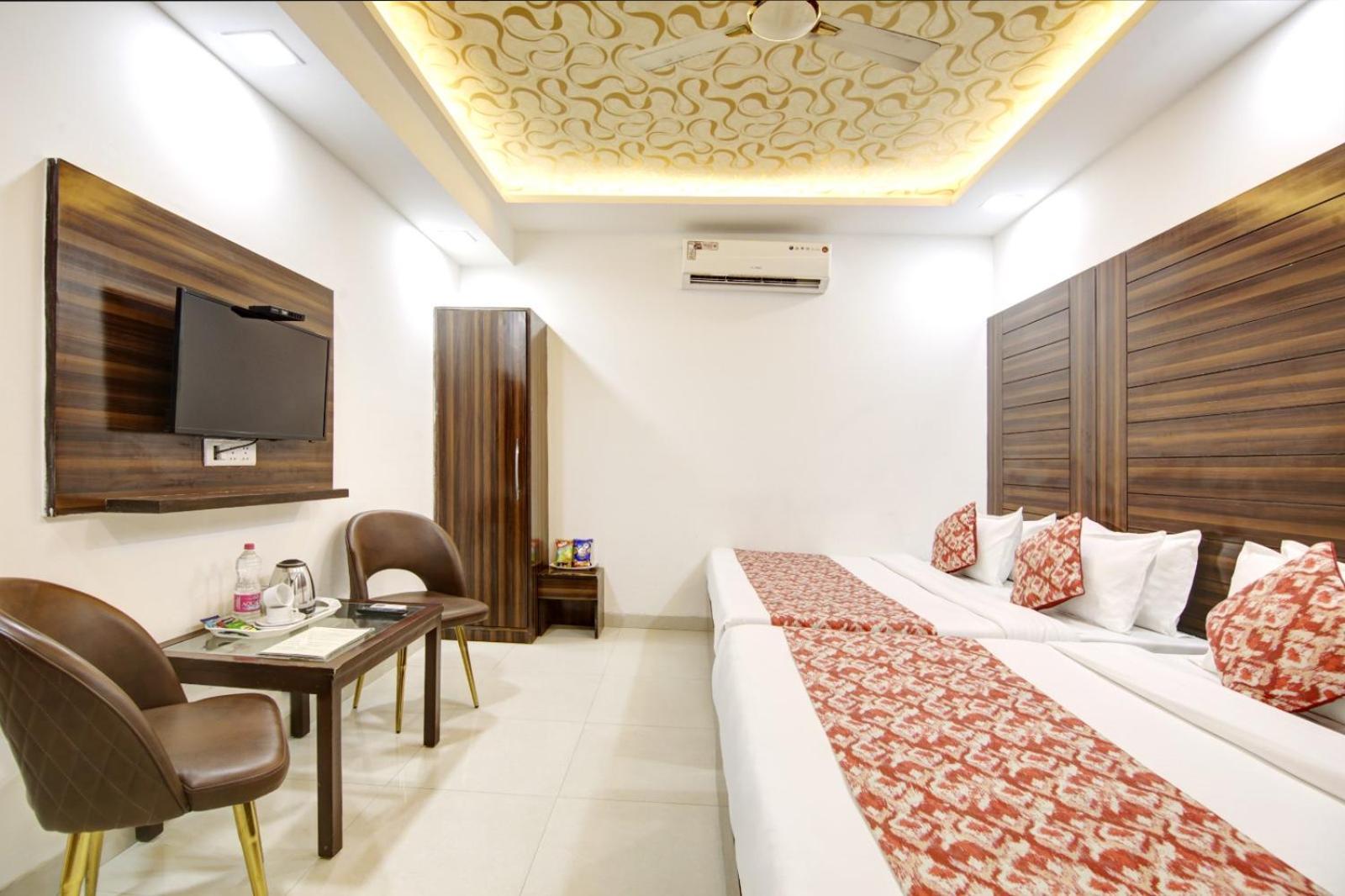 Hotel Devrana Delhi Airport New Delhi Exterior photo